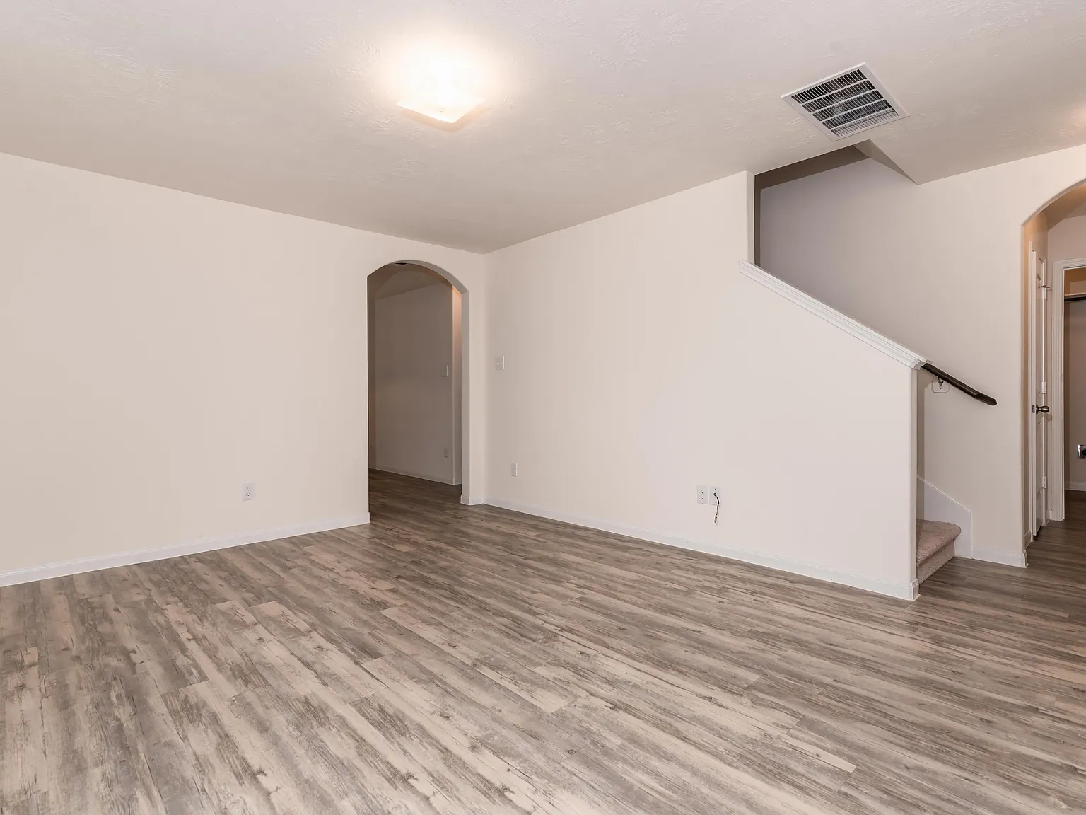Almeda Meadows — Photo 4