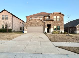 633 Hidden Cove Dr, Princeton, TX 75407