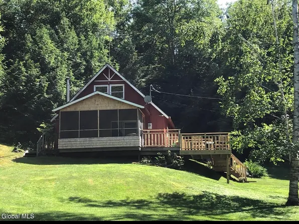 30 Forest Lake Way, Granville, NY 12832