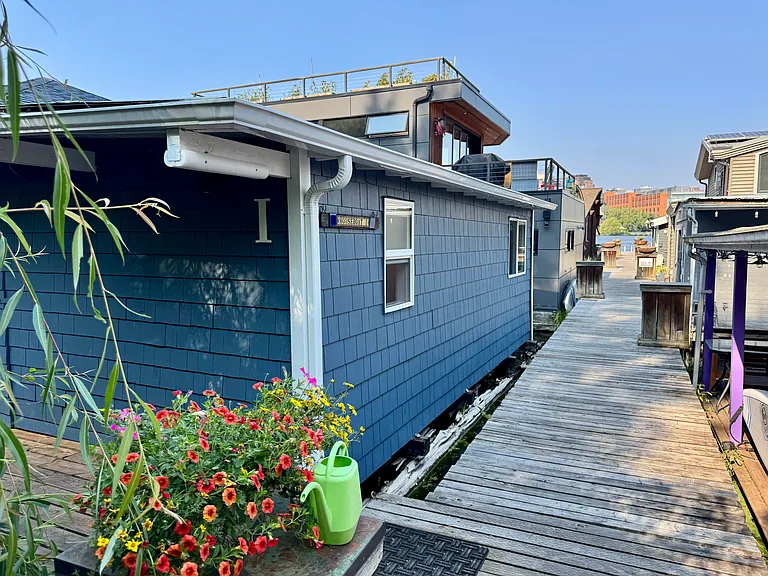 3146 Portage Bay Pl E #I — Photo 3