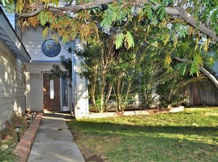 37316 Halfmoon Dr, Palmdale, CA 93550
