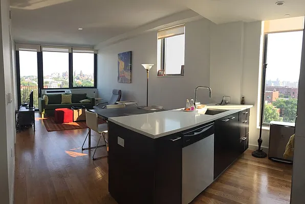 Rented by FirstService Realty (legacy) | media 53