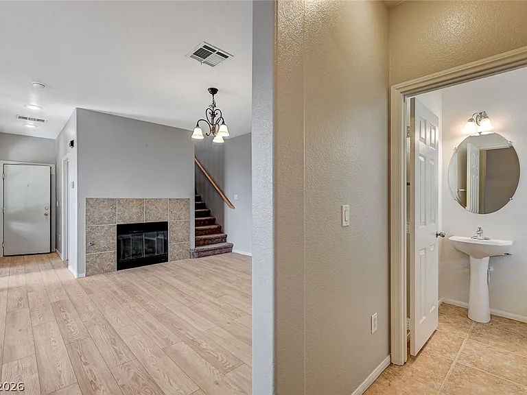 6600 Biltmore Garden St — Photo 3