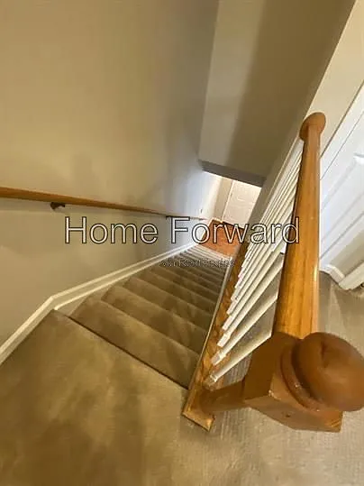 461 Dabney Dr — Photo 6