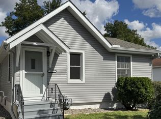 1071 Otto Ave, Saint Paul, MN 55116