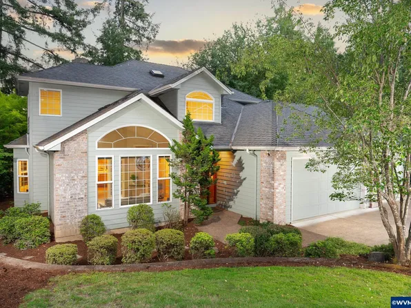 2085 NW Woodland Dr, Corvallis, OR 97330