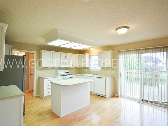 2nd image of 14315 Oak Brook Dr