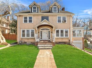 20 Lewis Pkwy, Yonkers, NY 10705