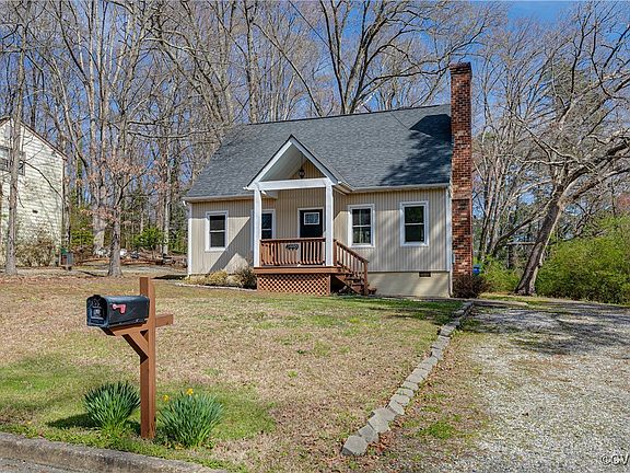 3rd image of 7446 Laneview Dr