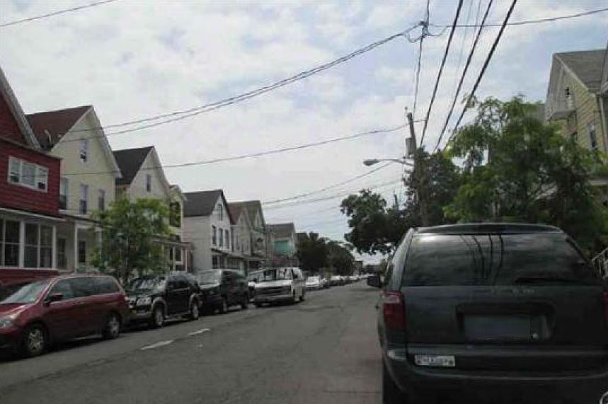 2nd image of 535 Fulton St