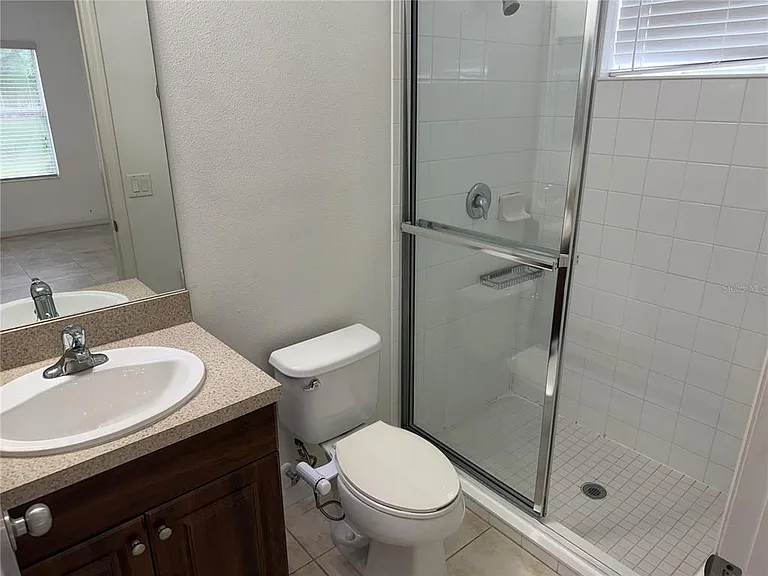 11858 Forest Park Cir — Photo 10