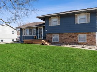 1518 Holly Dr, Norwalk, IA 50211