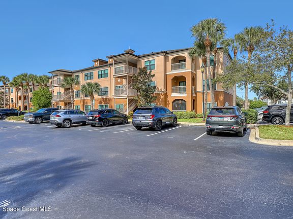 3rd image of 6461 Borasco Dr APT 3802