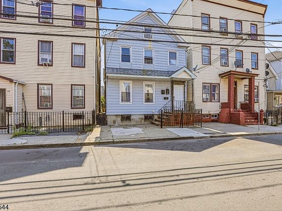 2nd image of 101 Highland Ave