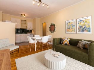 25 Westbourne Ter APT 2A, Brookline, MA 02446