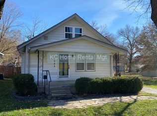 5625 Riggs St, Mission, KS 66202