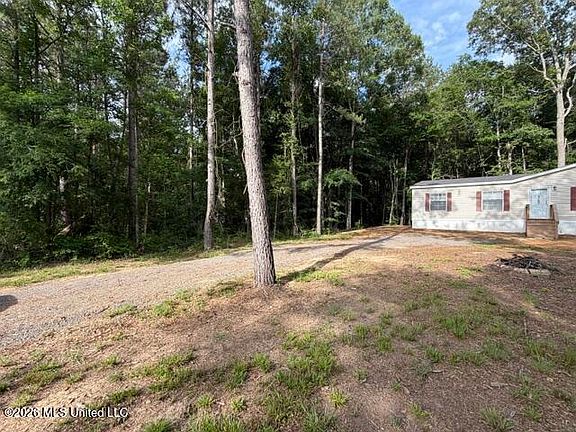 2nd image of 660 Woodrow Martin Rd