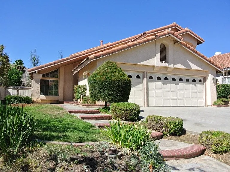 9573 Ripplecreek Dr — Photo 1