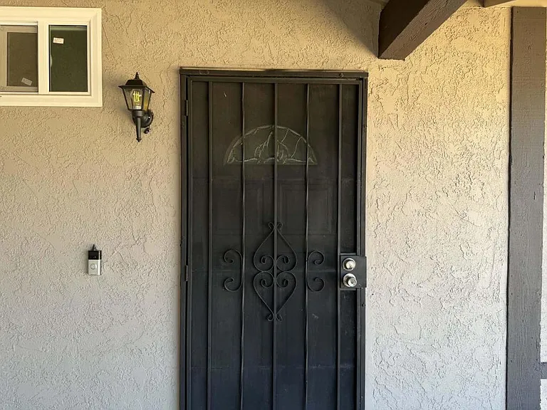 69150 San Susanna Ave — Photo 9