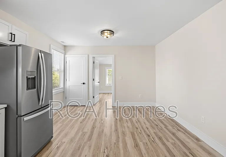 1436 S New Jersey St #B — Photo 3