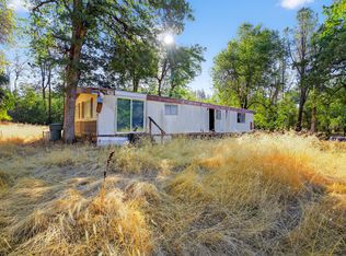 3130 Lakey Ln, Redding, CA 96003