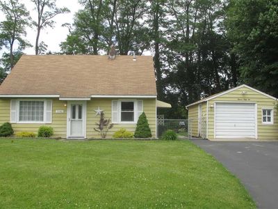 1142 Cushing Ln, Schenectady, NY, 12303