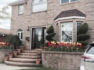 254 Evergreen Ave, Staten Island, NY 10305