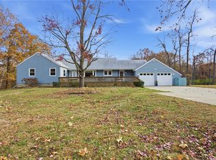 6900 Cardinal Ln, Charleston, IL 61920