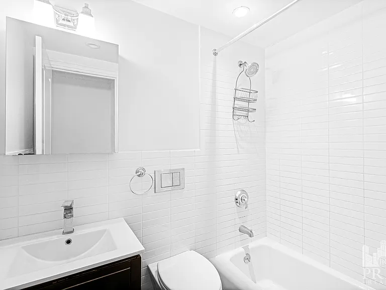 228 Thompson St #5 — Photo 25
