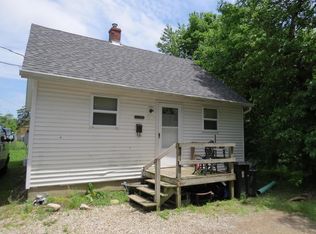 176 S Madison Rd, London, OH 43140