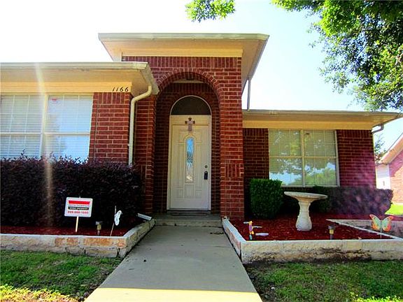3rd image of 1166 Wake Forest Dr