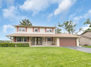 1349 Cumberland Cir E, Elk Grove Village, IL 60007