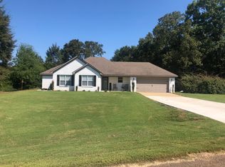 103 Temple Cv, Senatobia, MS 38668