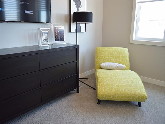 5th image of 655 Americana Dr #630-206