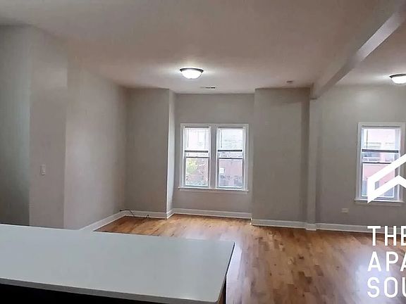 3rd image of 3614 W McLean Ave