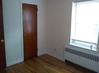 700 Cedar Ln APT 2, Teaneck, NJ 07666