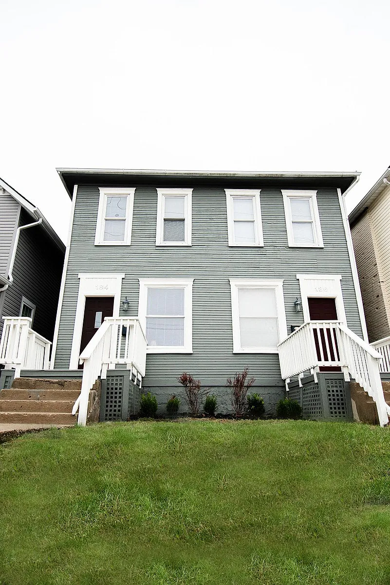 Building Photo - 184 E 7th Ave #184