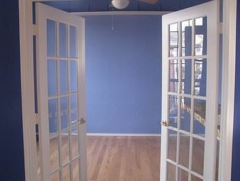 5th image of 2104 Windcastle Dr