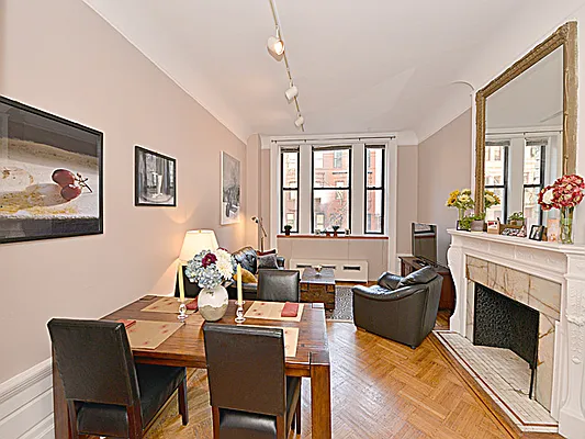 Rented by Cooper & Cooper Real Estate | media 25