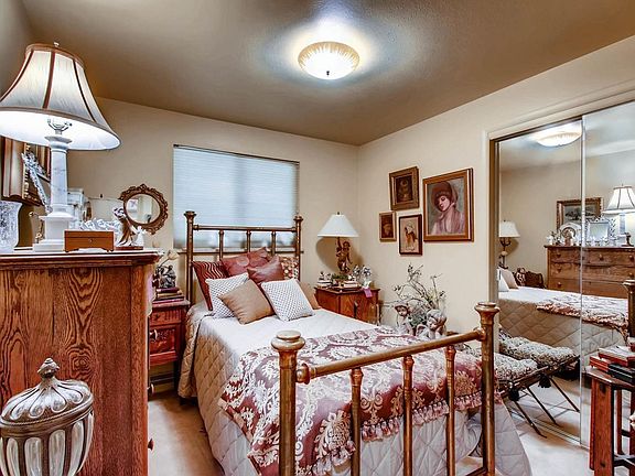 4th image of 6703 Gray Ct
