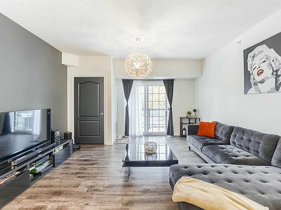 3rd image of 42 Ferndale Dr N #204