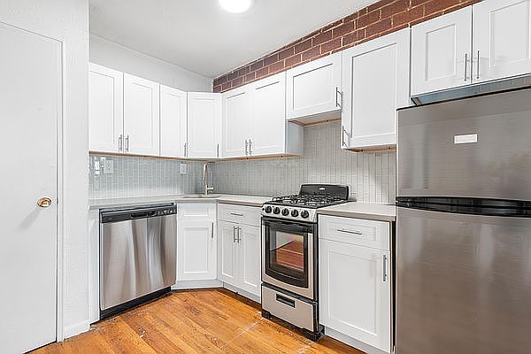 1st image of 220 E 74th St APT 5A