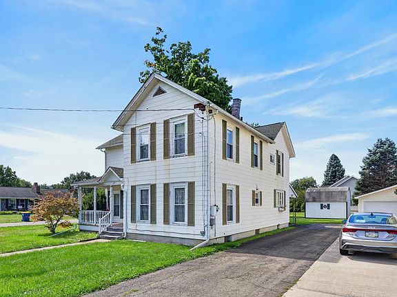 2nd image of 20 Howard St