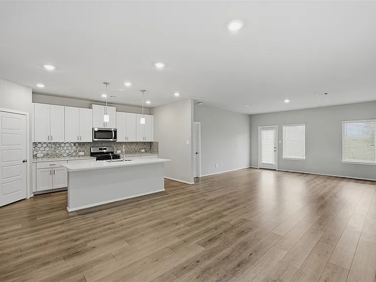 419 Gram Hill Dr — Photo 4