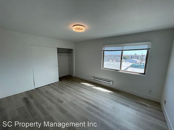 4th image of 1240 Holly St #5