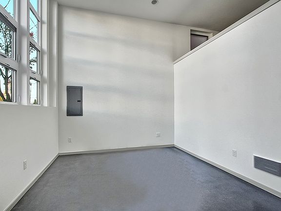 4th image of 7723-A 15th Ave NW