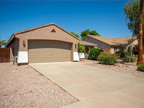 3rd image of 41138 N VINE Avenue