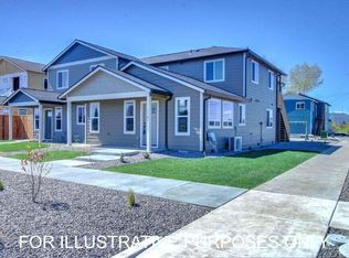 4750 Gebhard Rd, Central Point, OR 97502