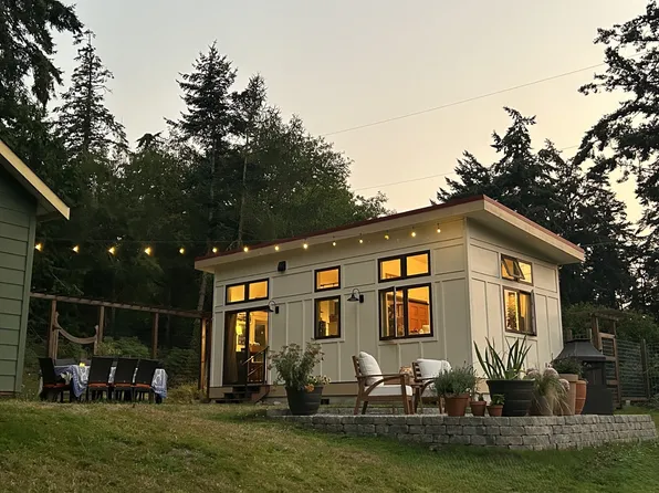 (undisclosed Address), Port Townsend, WA 98368