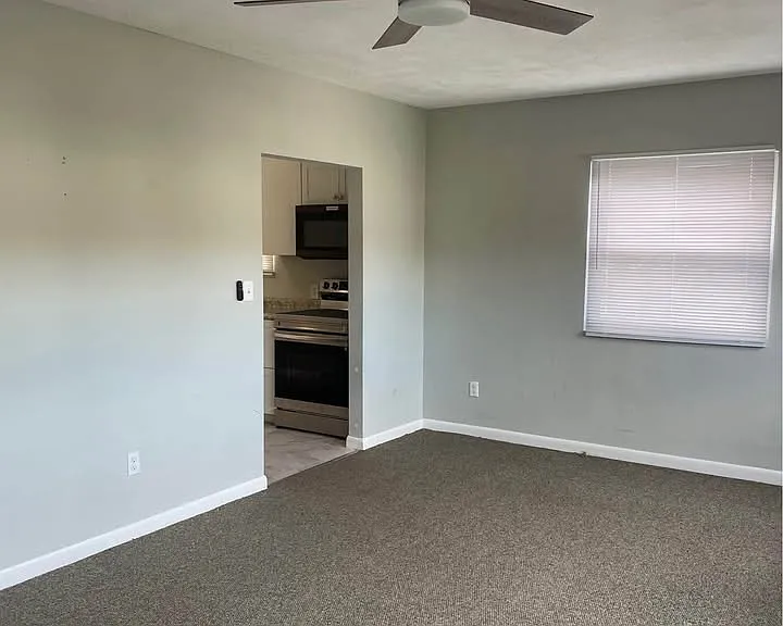 156 Shore Dr — Photo 10